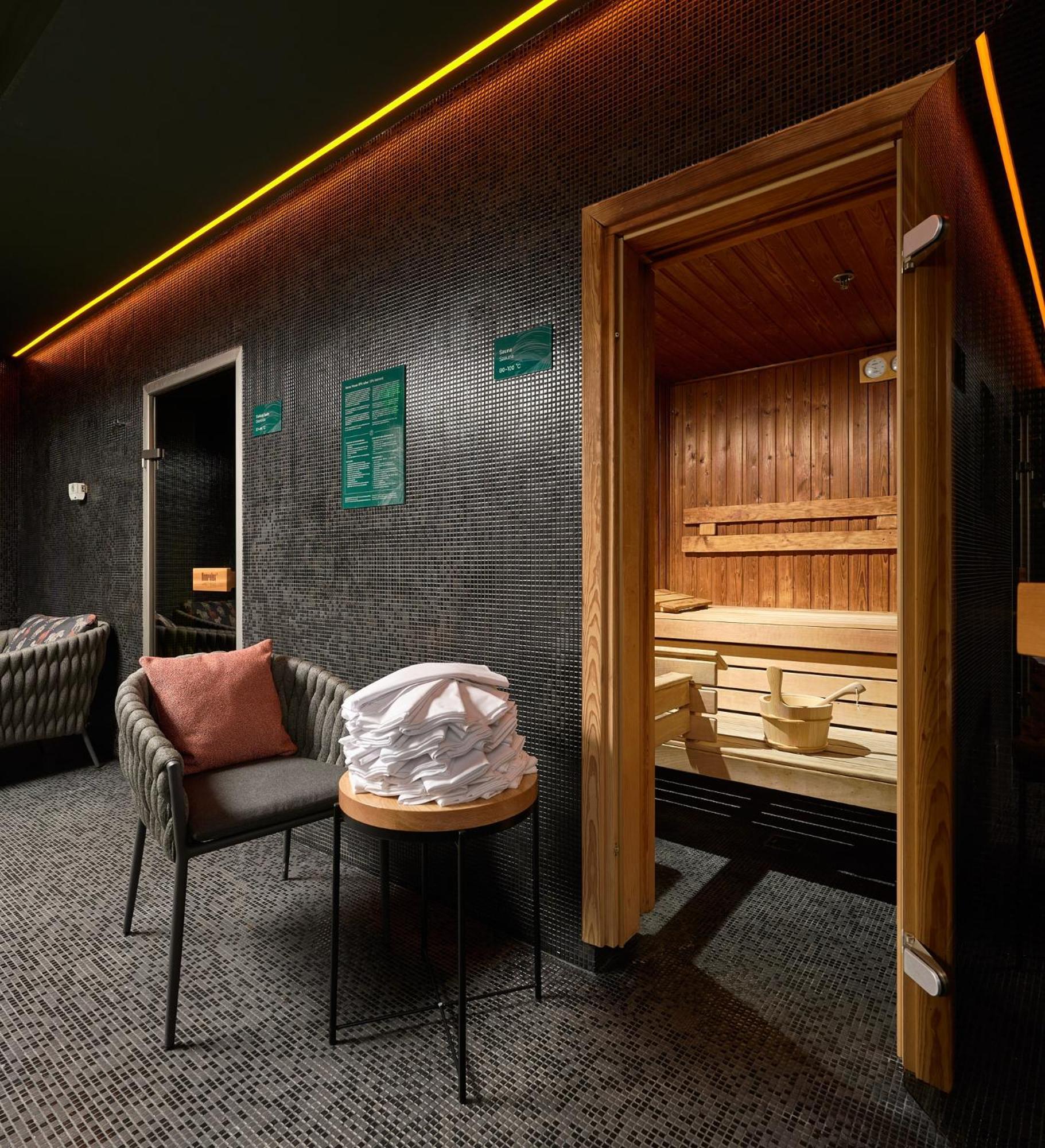 Verno House Budapest, Vignette Collection By Ihg Exteriör bild Sauna at the hotel