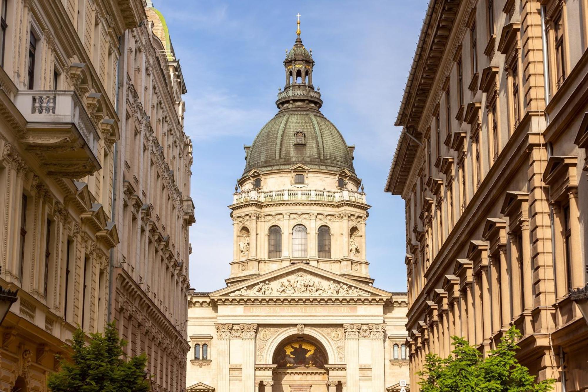 Verno House Budapest, Vignette Collection By Ihg Exteriör bild The University of Szeged