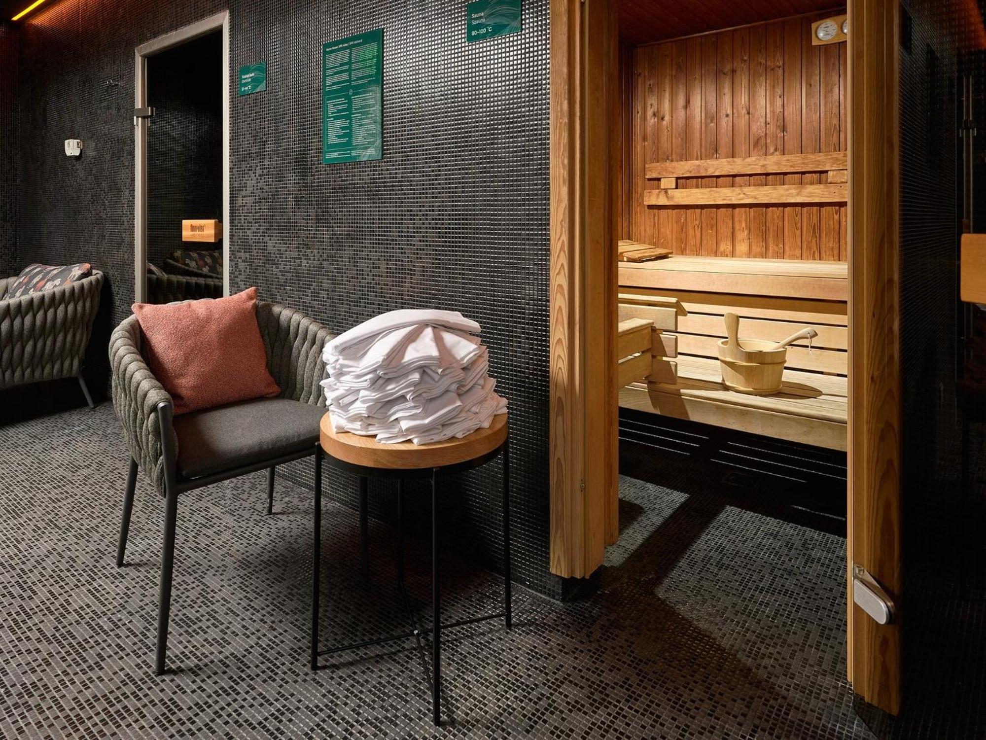 Verno House Budapest, Vignette Collection By Ihg Exteriör bild The sauna at the KPH spa